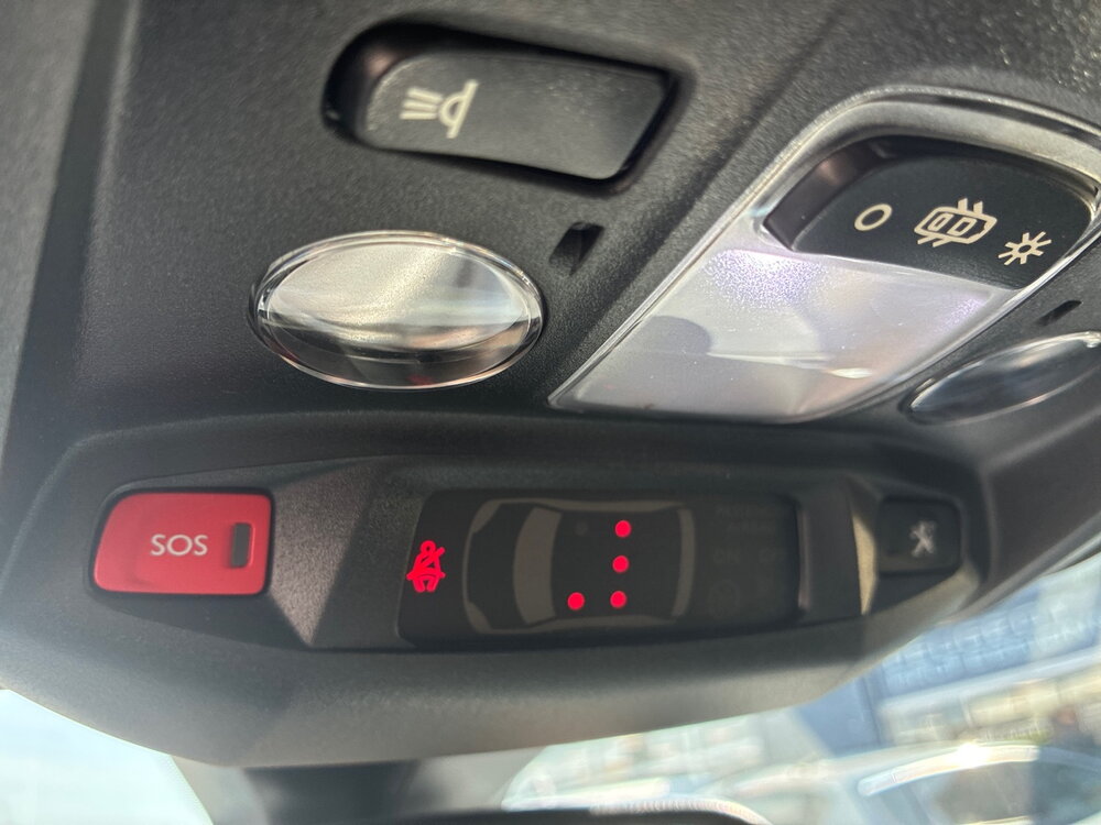 Occasion PEUGEOT 3008 3008 Hybrid 180 e-EAT8 - Allure Pack