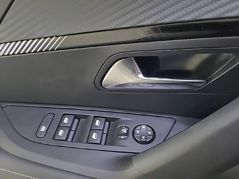 Occasion PEUGEOT 2008 2008 Hybrid 136 e-DCS6 - Allure