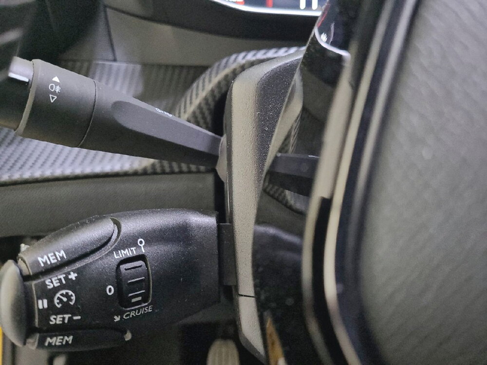 Occasion PEUGEOT 208 208 PureTech 100 S&S BVM6 - Allure