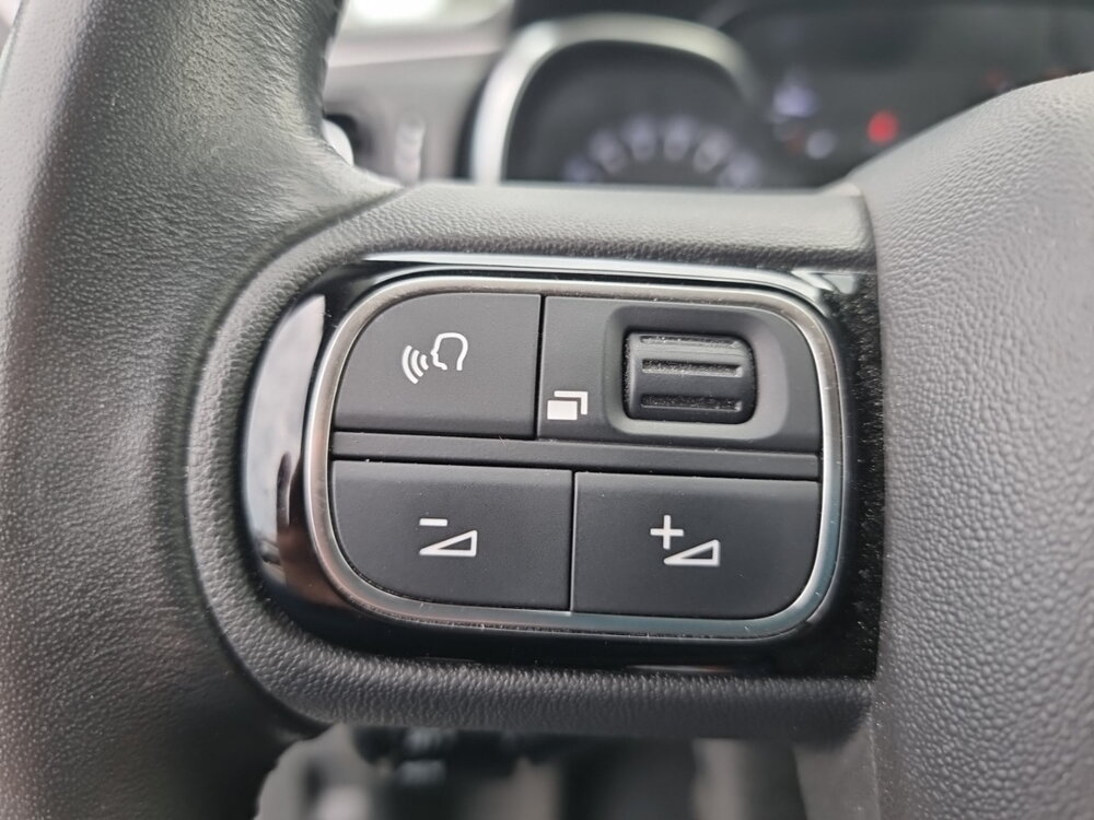 Occasion CITROEN C3 C3 PureTech 110 S&S EAT6 - Shine Pack