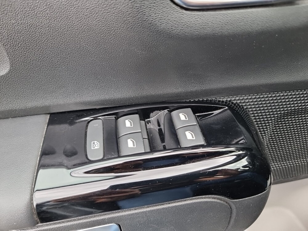 Occasion CITROEN C3 C3 PureTech 110 S&S EAT6 - Shine Pack