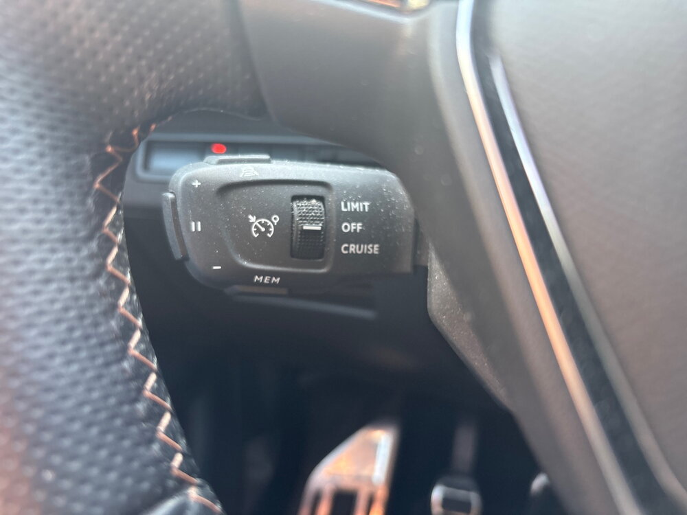 Occasion PEUGEOT 3008 3008 Puretech 130ch S&S BVM6 - GT