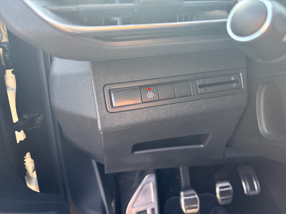 Occasion PEUGEOT 3008 3008 Puretech 130ch S&S BVM6 - GT