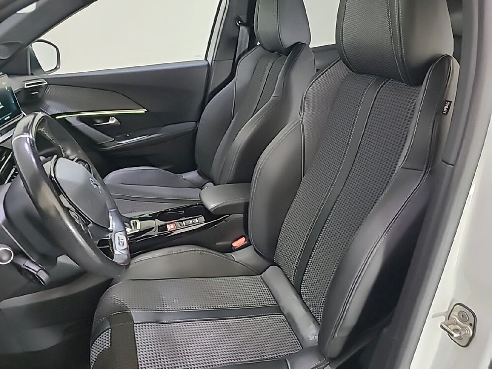 Occasion PEUGEOT 2008 2008 Electrique 136 ch - GT
