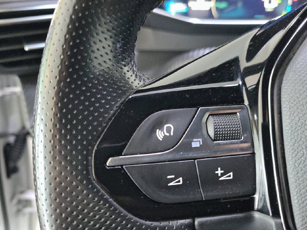Occasion PEUGEOT 2008 2008 Electrique 136 ch - GT