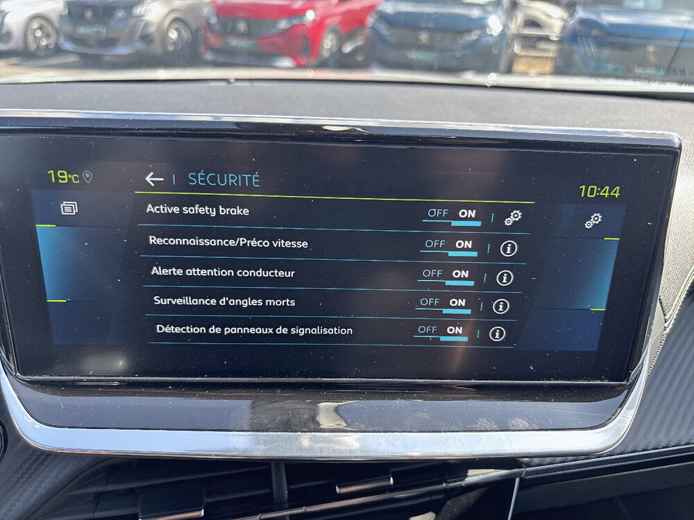 Occasion PEUGEOT 2008 2008 Electrique 136 ch - GT