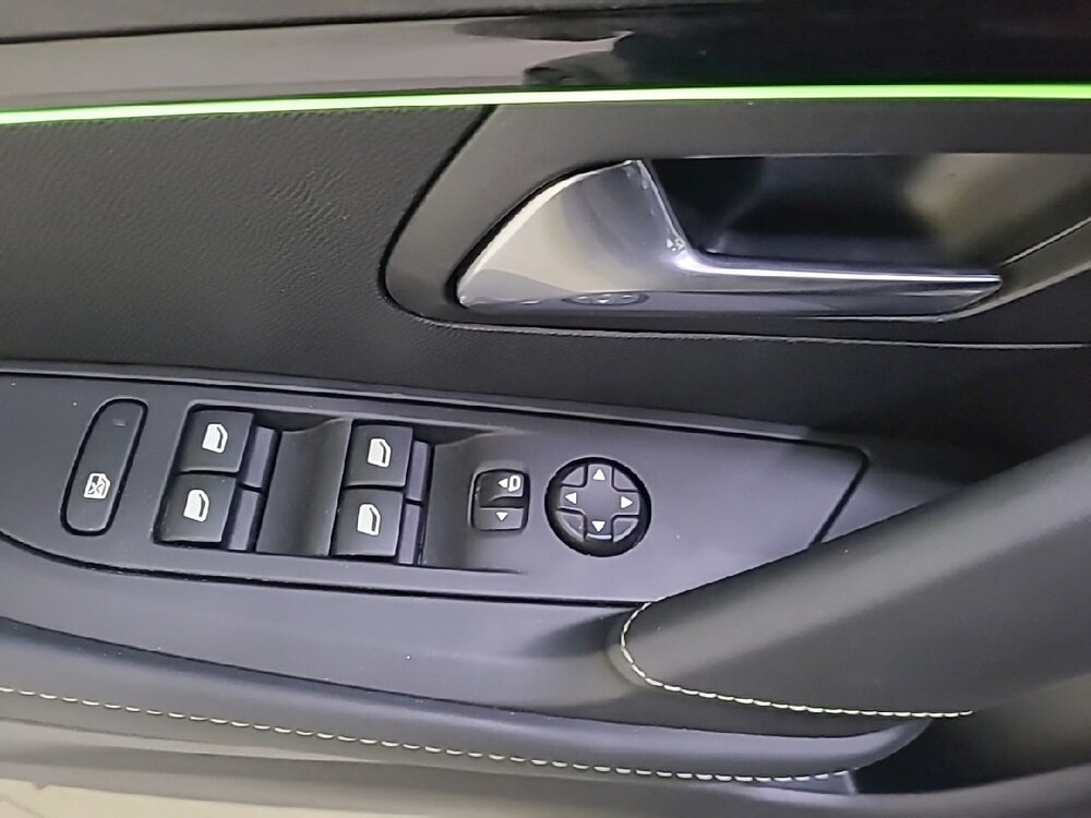Occasion PEUGEOT 208 208 PureTech 100 S&S BVM6 - GT
