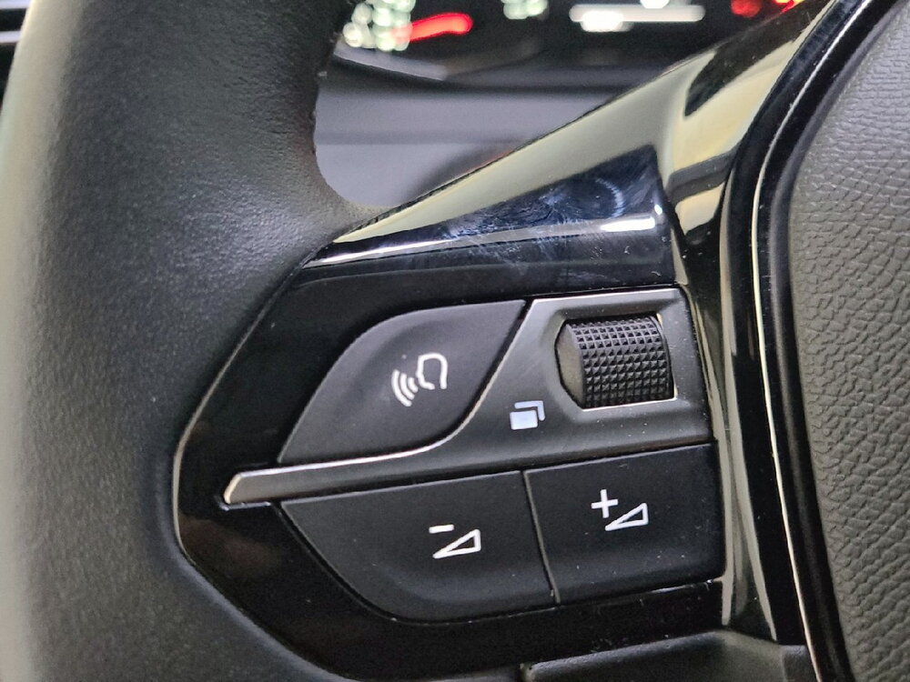 Occasion PEUGEOT 2008 2008 PureTech 100 S&S BVM6 - Allure