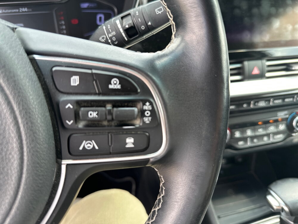 Occasion KIA Niro Niro 1.6 GDi Hybride Rechargeable 141 ch DCT6 - PREMIUM