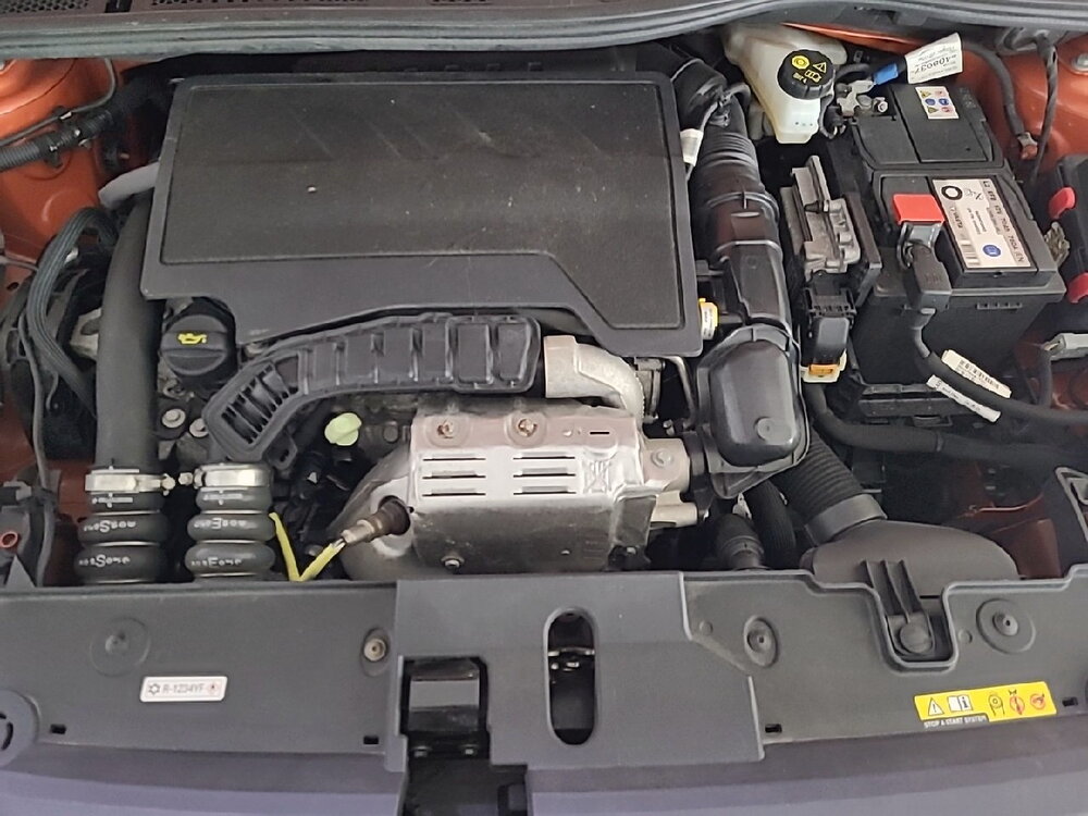 Occasion OPEL Corsa Corsa 1.2 Turbo 100 ch BVM6 - Design & Tech