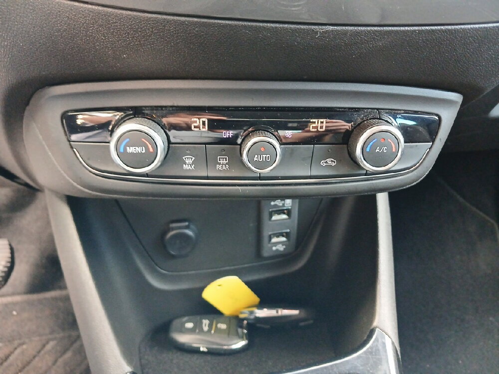 Occasion OPEL Crossland Crossland 1.5 D 110 ch BVM6 - Ultimate
