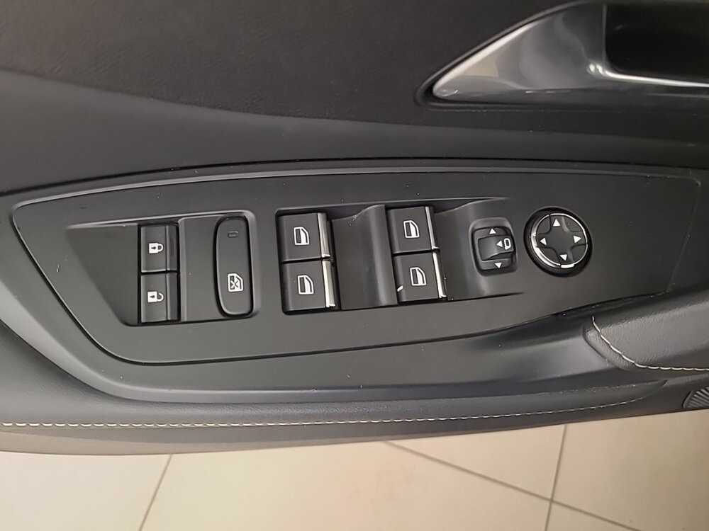 Occasion PEUGEOT 408 408 PHEV 225 e-EAT8 - GT