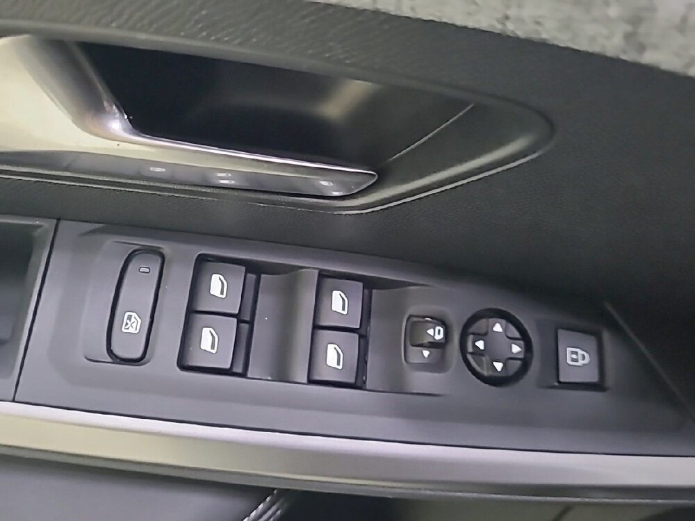 Occasion PEUGEOT 5008 5008 Hybrid 145 ch e-DCS6 - Allure