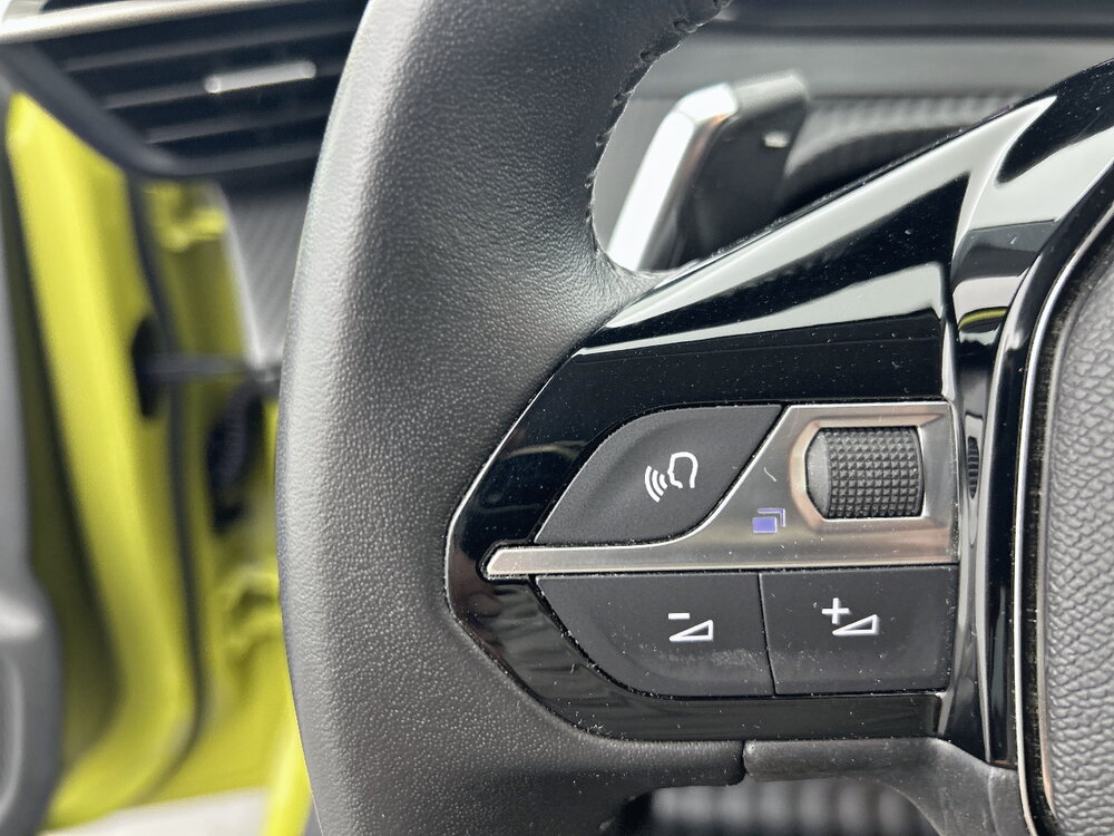 Occasion PEUGEOT 208 208 Hybrid 100 e-DCS6 - Allure