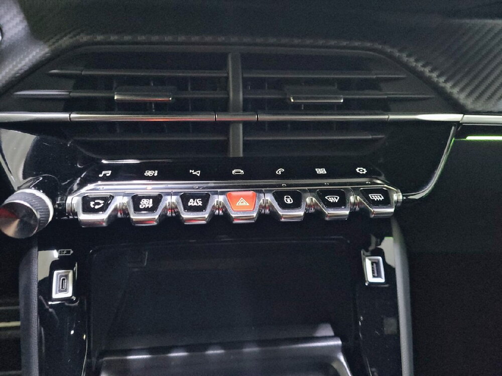 Occasion PEUGEOT 2008 2008 PureTech 130 S&S EAT8 - GT Pack