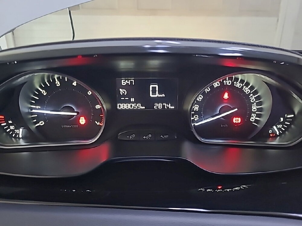 Occasion PEUGEOT 208 208 PureTech 68ch BVM5 - Like