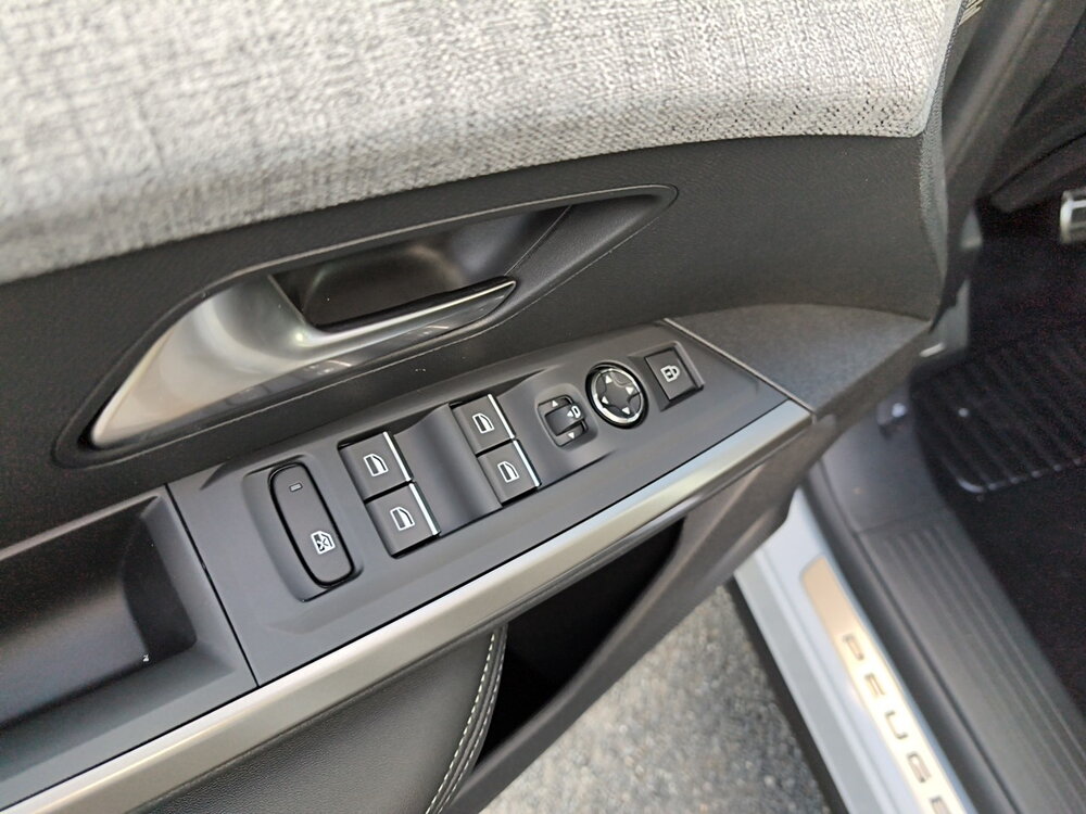 Occasion PEUGEOT 3008 3008 Hybrid 145 e-DCS6 - GT Exclusive