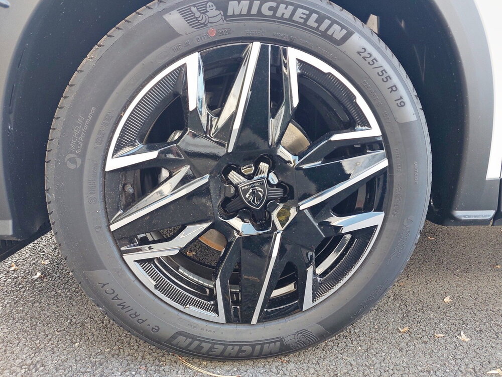 Occasion PEUGEOT 5008 5008 Hybrid 145 ch e-DCS6 - Allure
