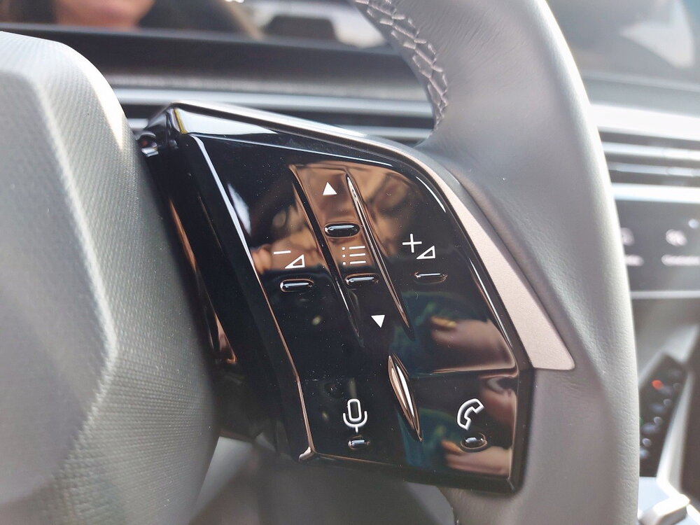 Occasion PEUGEOT 5008 5008 Hybrid 145 ch e-DCS6 - Allure