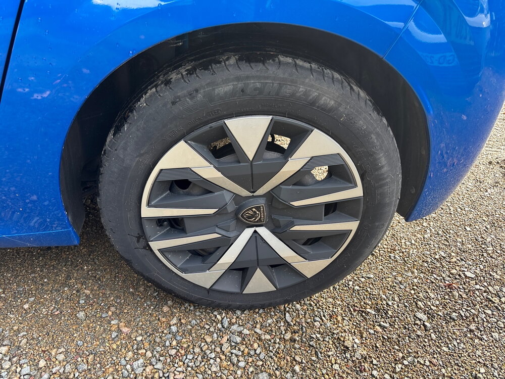Occasion PEUGEOT 208 208 PureTech 100 S&S BVM6 - Active