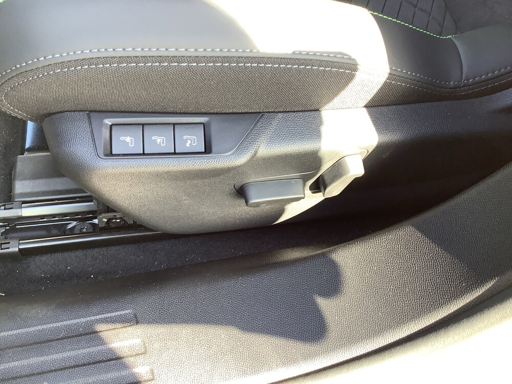 Occasion PEUGEOT 2008 2008 Hybrid 145 ch e-DCS6 - GT Exclusive