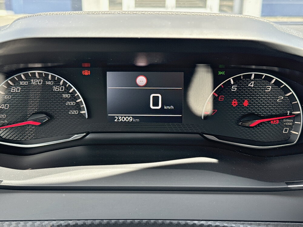 Occasion PEUGEOT 2008 2008 PureTech 100 S&S BVM6 - Active