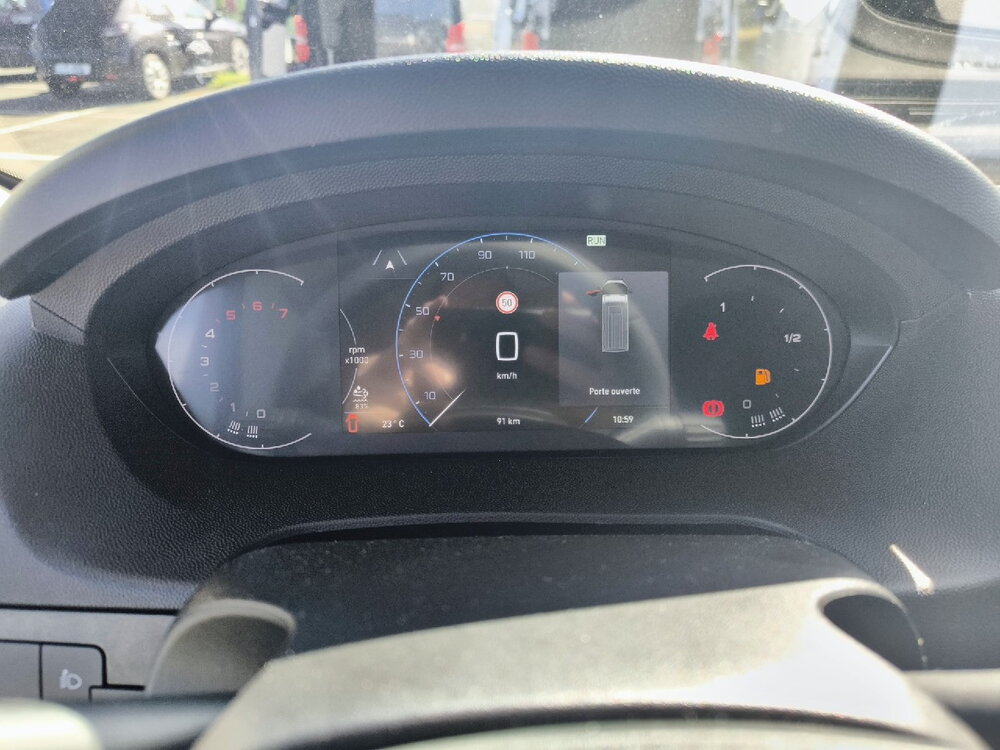 Occasion PEUGEOT Boxer BOXER FGN DIESEL 140 CH L2H2 3.3 T MANUELLE - ACTIVE