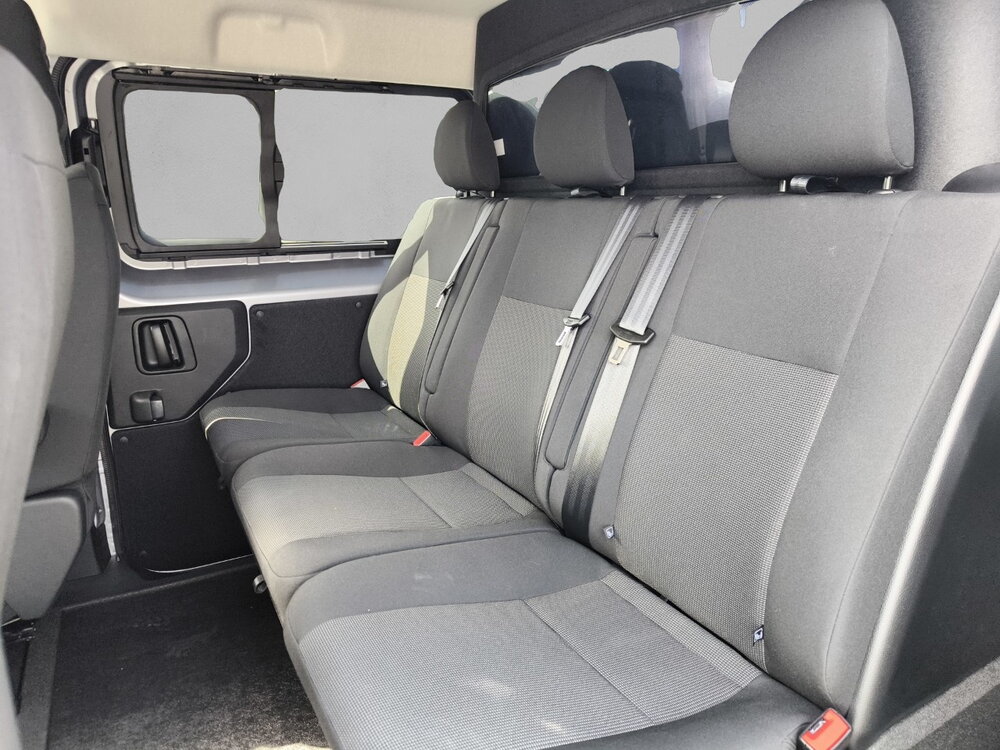 Occasion PEUGEOT Expert EXPERT CA FIXE M DIESEL 150 CH AUTOMATIQUE