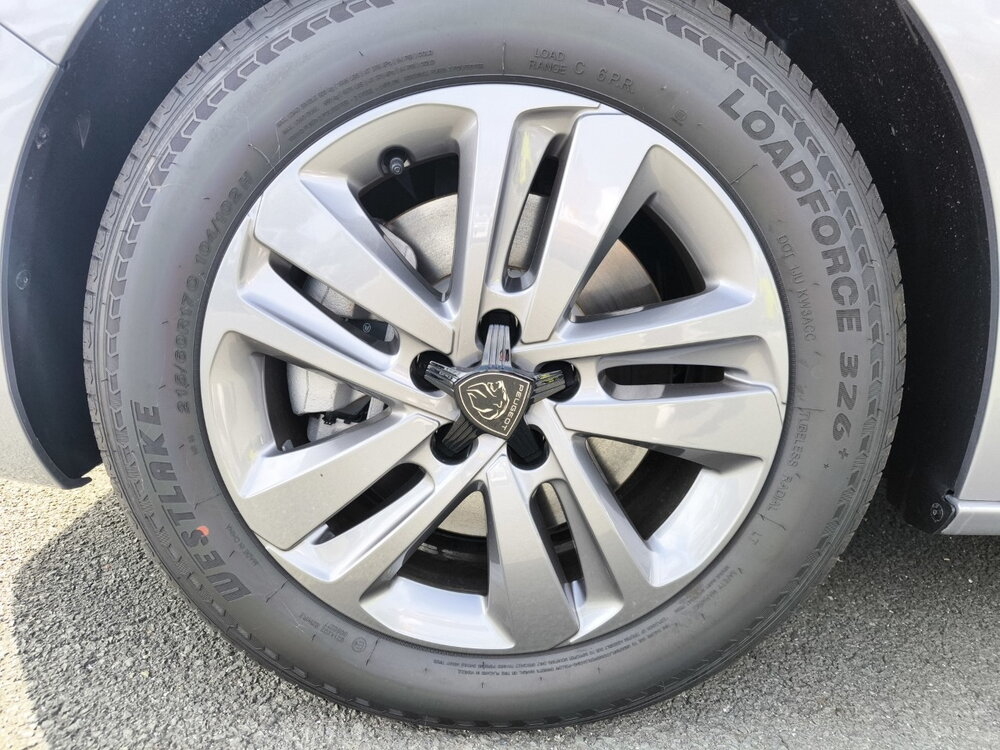 Occasion PEUGEOT Expert EXPERT CA FIXE M DIESEL 150 CH AUTOMATIQUE