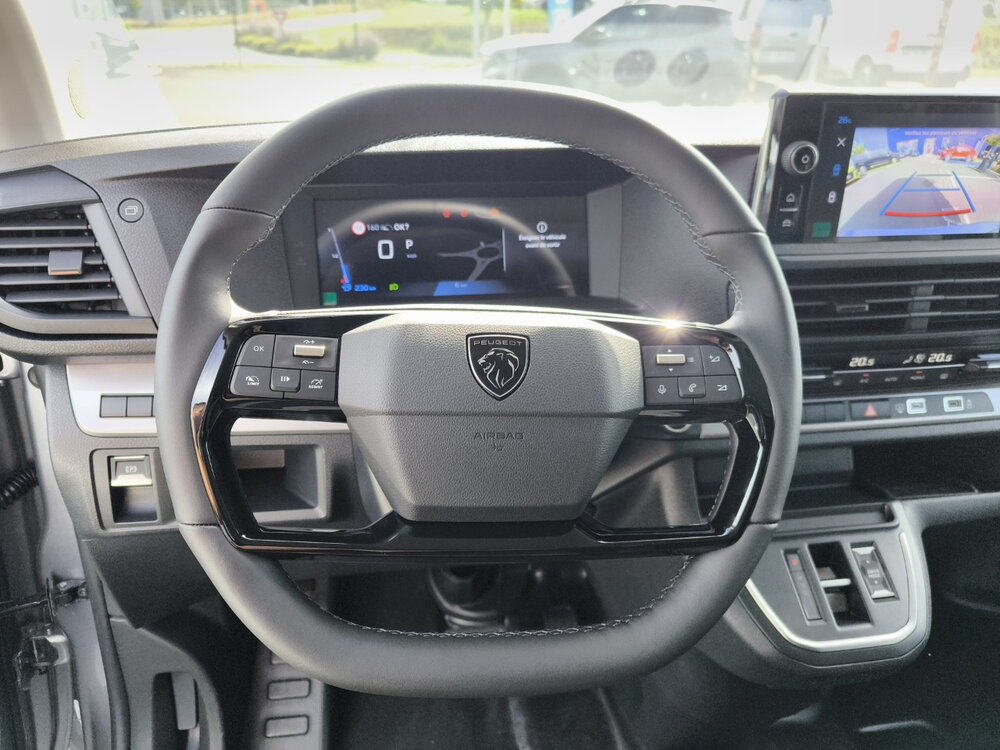 Occasion PEUGEOT Expert EXPERT CA FIXE M DIESEL 150 CH AUTOMATIQUE