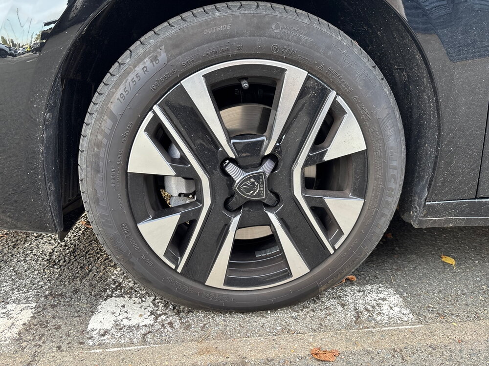 Occasion PEUGEOT 208 208 Hybrid 110 ch e-DCS6 - Edition