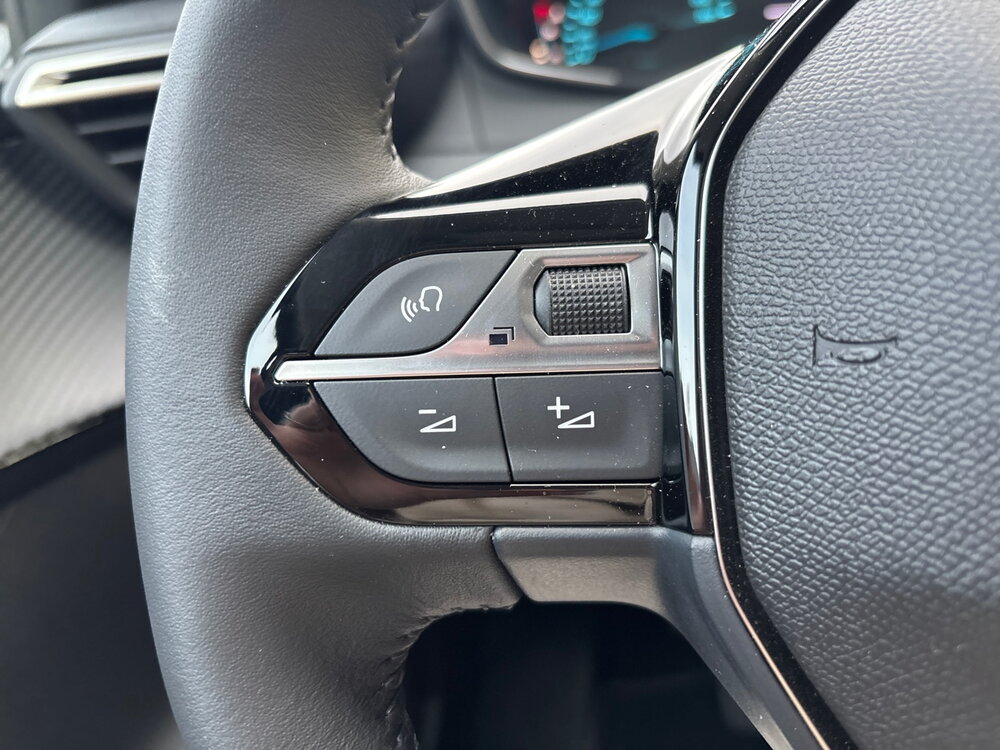 Occasion PEUGEOT 208 208 Hybrid 110 ch e-DCS6 - Edition