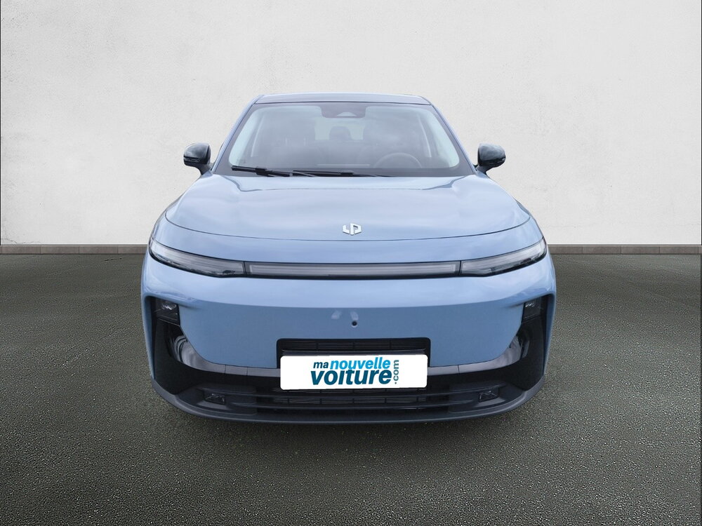 Occasion LEAPMOTOR B10 B10 REEV 18.8 kWh - 160 kW - Design