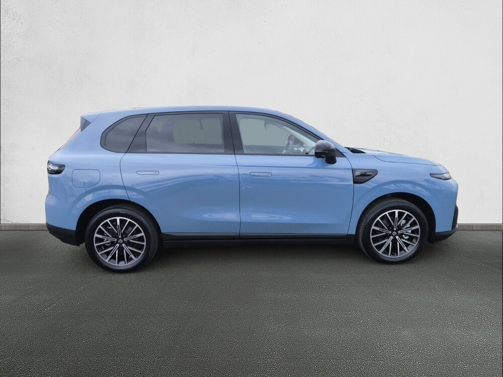 Occasion LEAPMOTOR B10 B10 REEV 18.8 kWh - 160 kW - Design