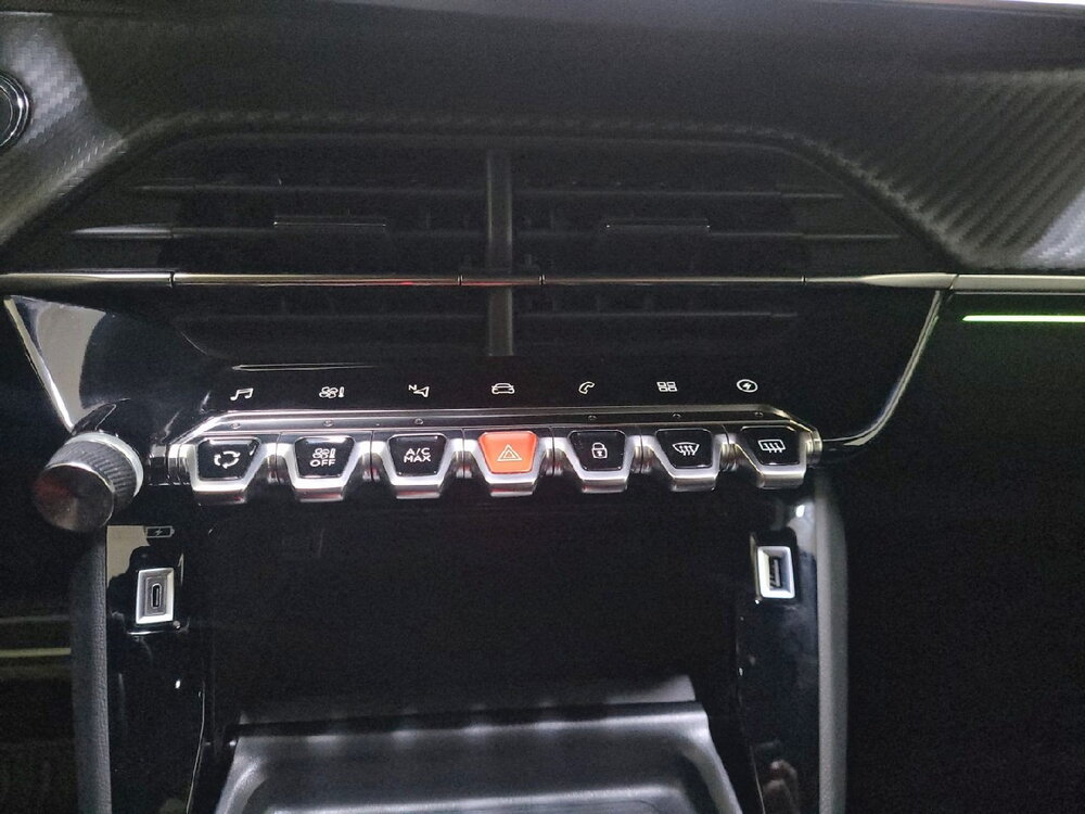 Occasion PEUGEOT 208 208 Electrique 50 kWh 136ch - GT Pack