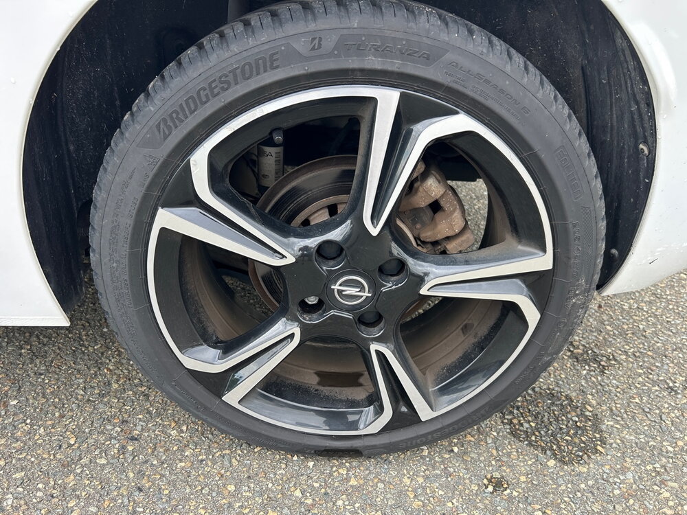 Occasion OPEL Corsa Corsa 1.5 Diesel 100 ch BVM6 - Ultimate