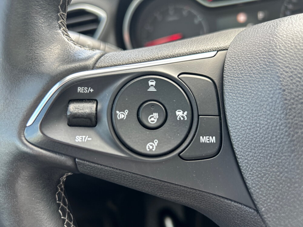Occasion OPEL Grandland X Grandland X 1.6 Turbo 180 ch BVA8 - Ultimate