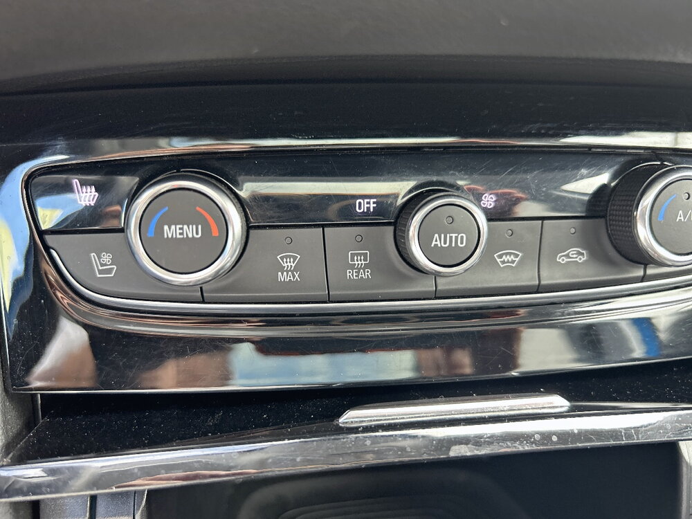 Occasion OPEL Grandland X Grandland X 1.6 Turbo 180 ch BVA8 - Ultimate