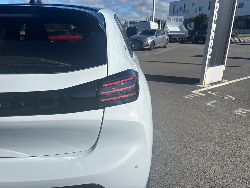 Occasion PEUGEOT 208 208 Electrique 136 ch 50 kWh - Envy