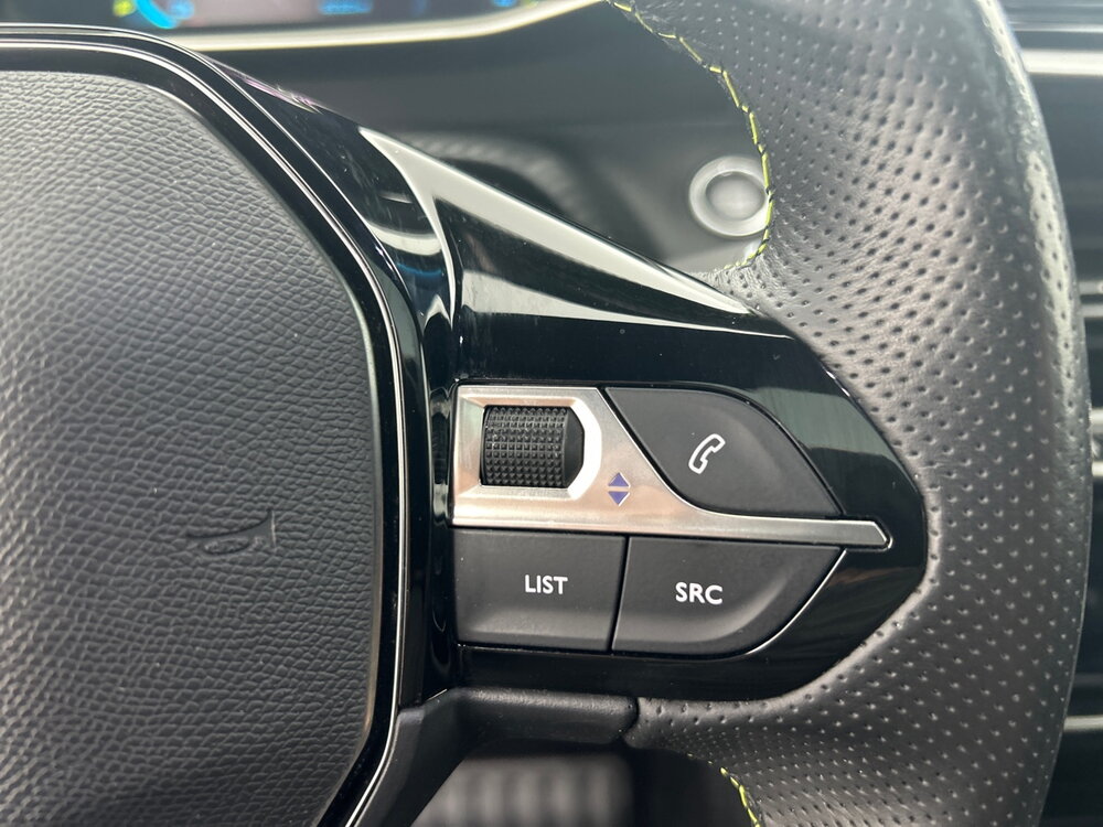 Occasion PEUGEOT 208 208 Electrique 50 kWh 136ch - GT