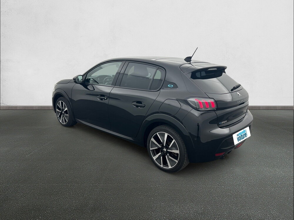 Occasion PEUGEOT 208 208 Electrique 50 kWh 136ch - GT