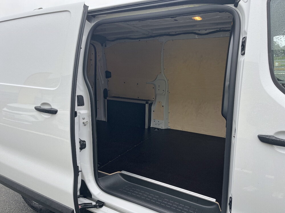 Occasion OPEL Vivaro VIVARO FGN DIESEL 150 CH M AUTOMATIQUE