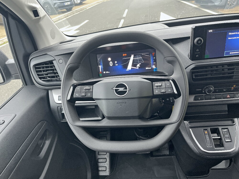 Occasion OPEL Vivaro VIVARO FGN DIESEL 150 CH M AUTOMATIQUE