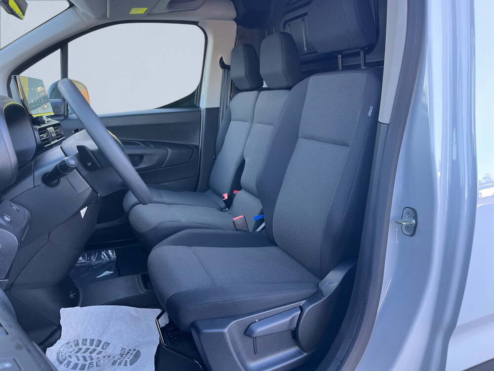 Occasion OPEL Combo COMBO CARGO M DIESEL 130 CH AUT.