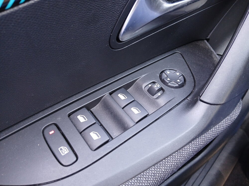 Occasion PEUGEOT 2008 2008 PureTech 130 S&S EAT8 - Style