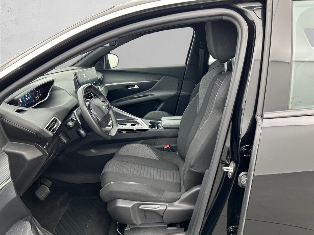 Occasion PEUGEOT 3008 3008 Hybrid 136 e-DCS6 - Active Pack