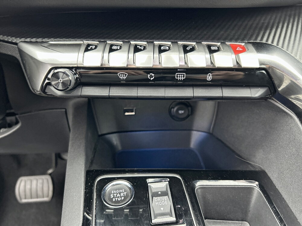Occasion PEUGEOT 3008 3008 Hybrid 136 e-DCS6 - Active Pack