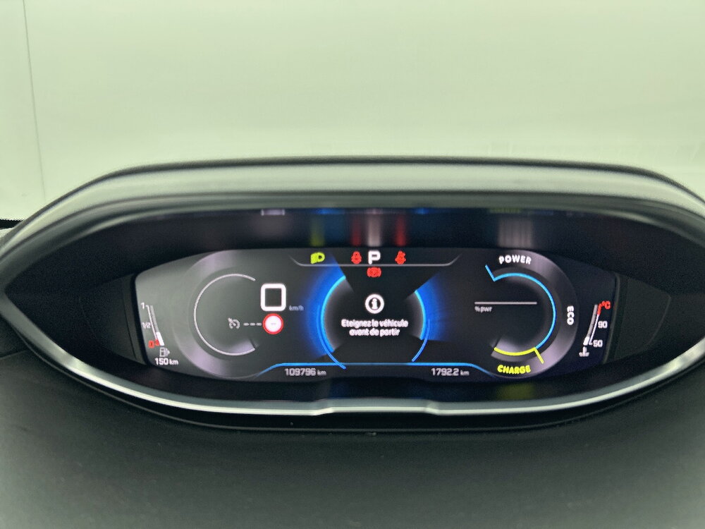 Occasion PEUGEOT 3008 3008 Hybrid 136 e-DCS6 - Active Pack