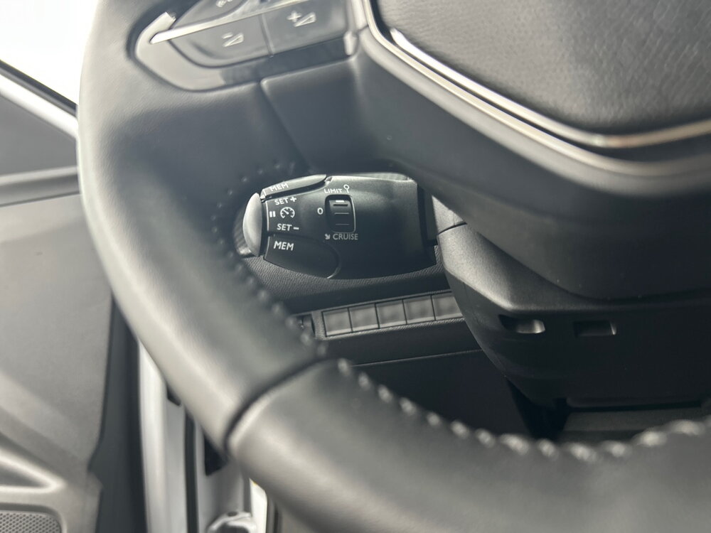Occasion PEUGEOT 2008 2008 Hybrid 145 ch e-DCS6 - Style