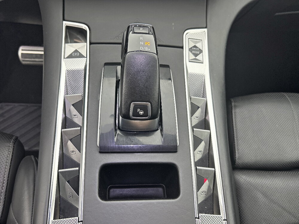 Occasion DS DS 7 Crossback DS7 Crossback Hybride E-Tense 300 EAT8 4x4 - Louvre